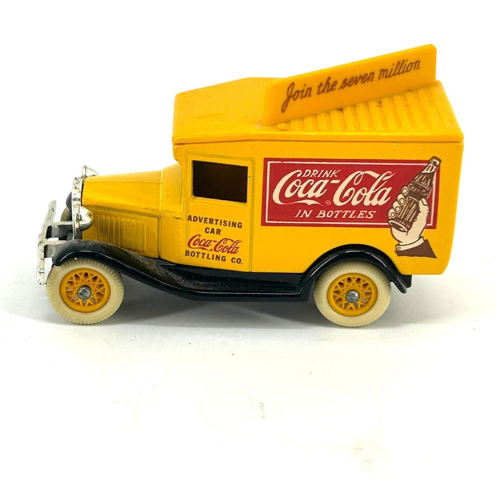 Lledo Days Gone Coca-Cola Advertising Car Diecast Truck Yellow Made in England